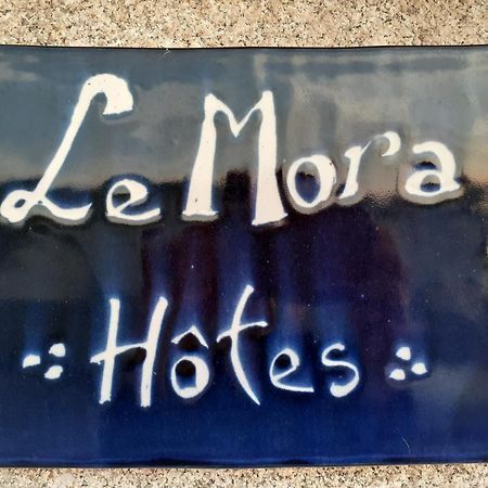 Le Mora Hotes Barfleur Extérieur photo