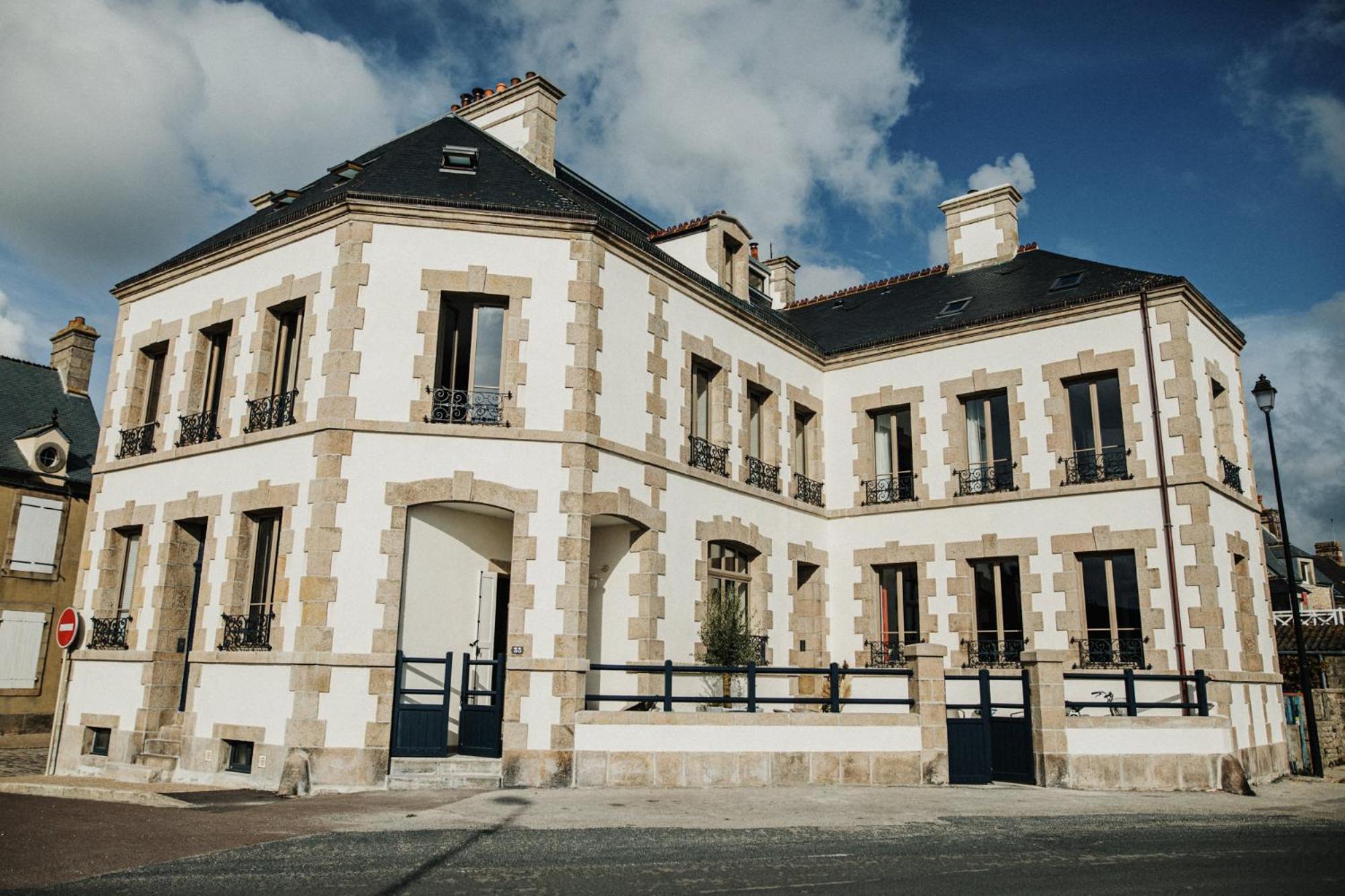 Le Mora Hotes Barfleur Extérieur photo