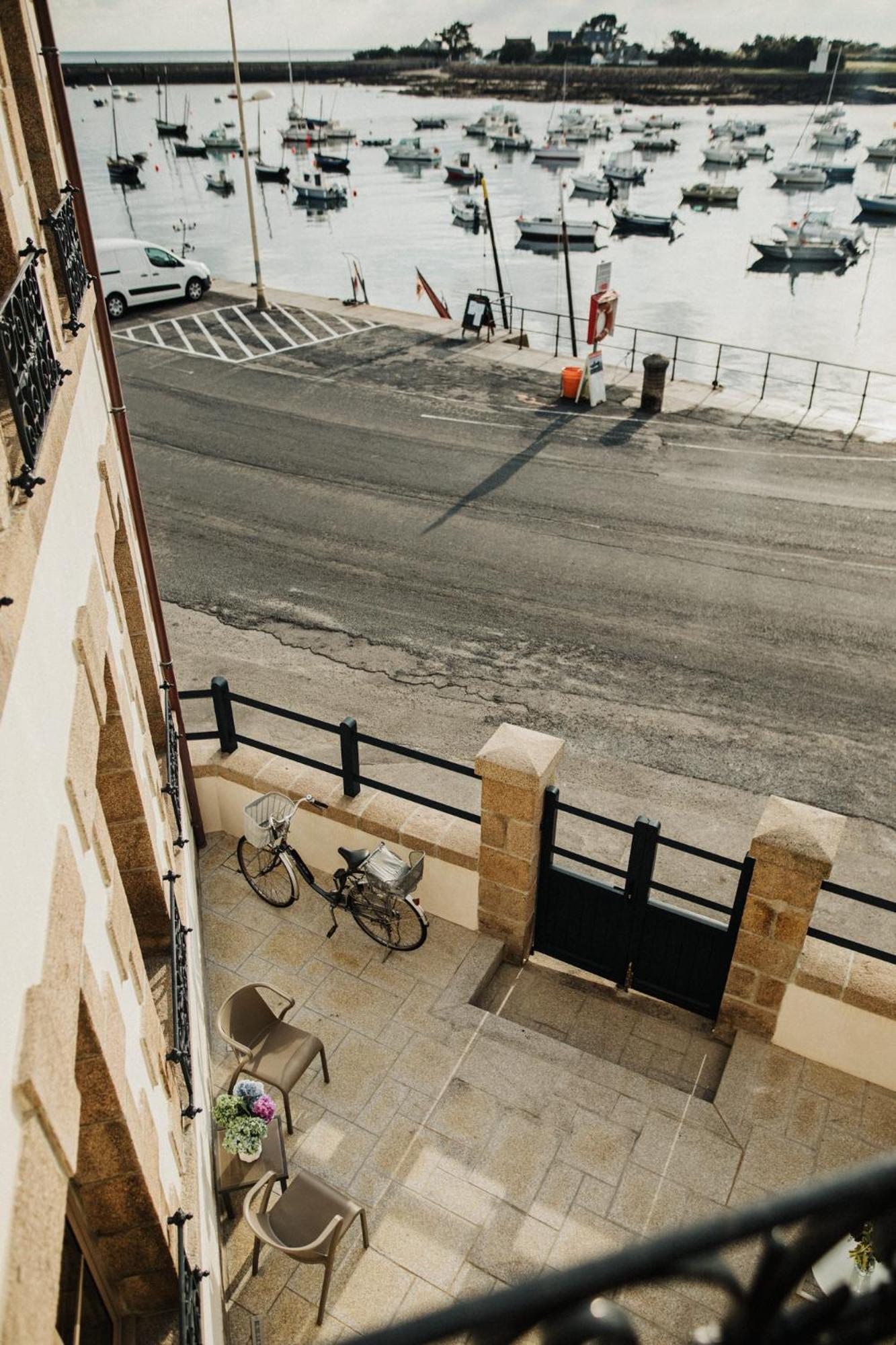 Le Mora Hotes Barfleur Extérieur photo
